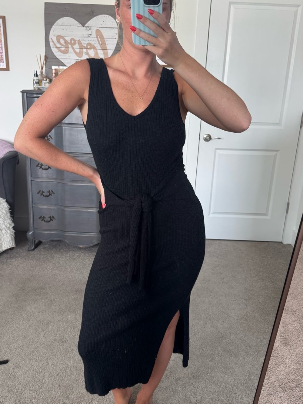 Sleeveless Black Knit Dress with Waist Tie